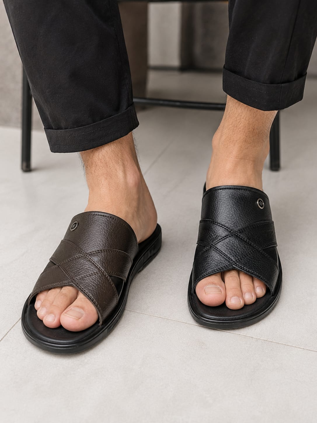 Water Resistant Slippers For Men